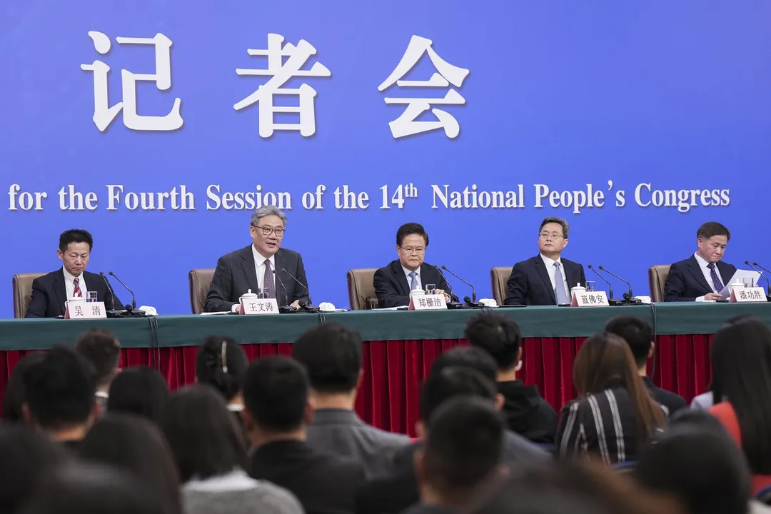 第十四屆全國人大四次會議6日舉行經濟主題記者會。（圖／新華社）