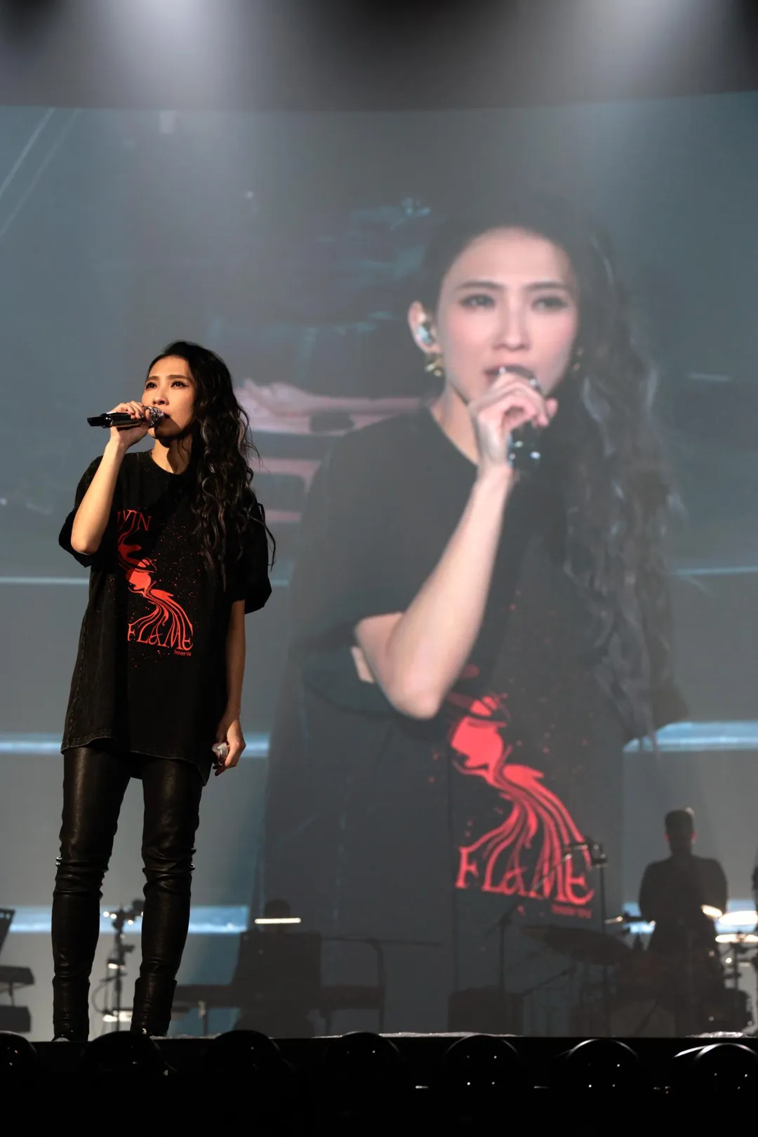 歌手戴佩妮《雙生火焰》演唱會3月21日將在高雄巨蛋迎來最終收官場。（圖／寬宏藝術 提供）