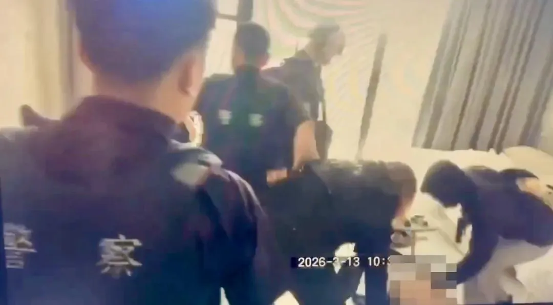 警方赴琉球攻堅逮捕涉案嫌犯。（圖／翻攝畫面）