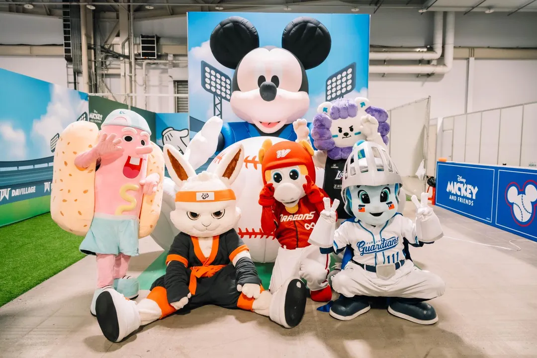 吉祥物列車受到大朋友、小朋友歡迎。（圖／SPORTsLAND 提供）