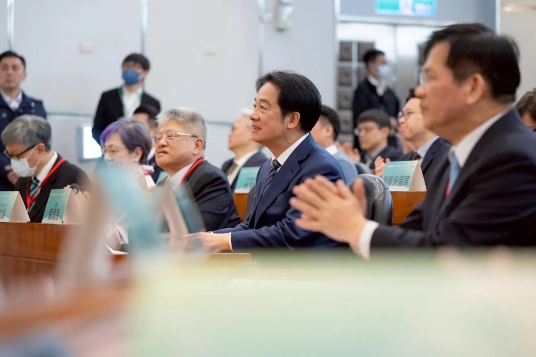 賴清德14日出席「台灣總統直選三十週年與民主韌性研討會」。(圖取自賴清德臉書)