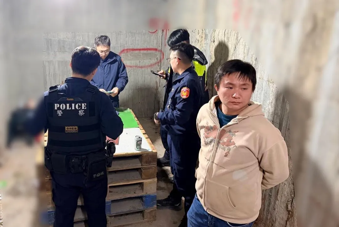 警方表示，經警詢後，已依違反刑法第266條賭博罪，將鄭男等9人移請台灣新北地方檢察署偵辦。（圖／警方提供）
