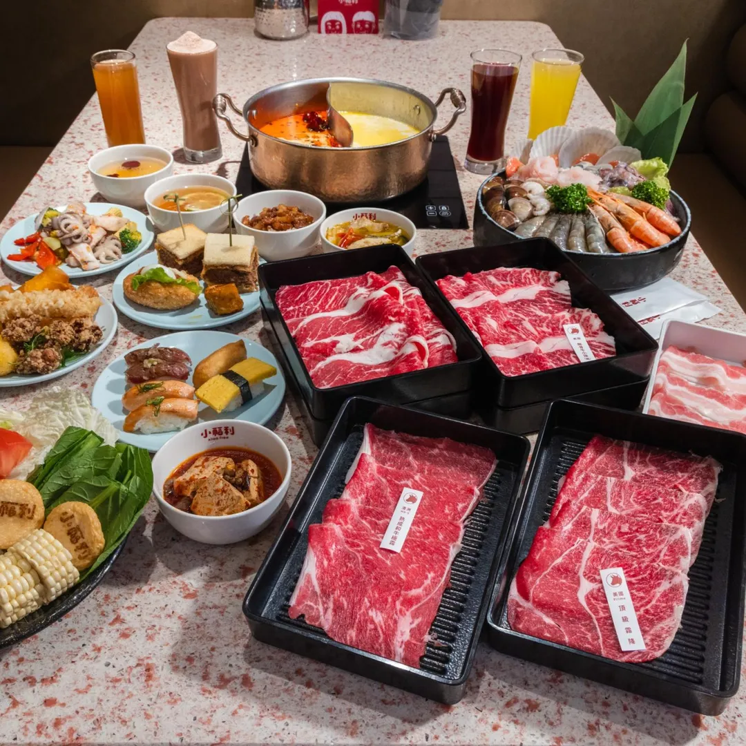 業者表示，4月13日起，顧客可依原票券規範至通用品牌及時段使用；若優惠期限已過，消費者欲轉換其他餐價或至饗賓集團旗下其他品牌消費，則可依券面金額折抵餐費。（圖／翻攝「小福利 麻辣鍋 」臉書）