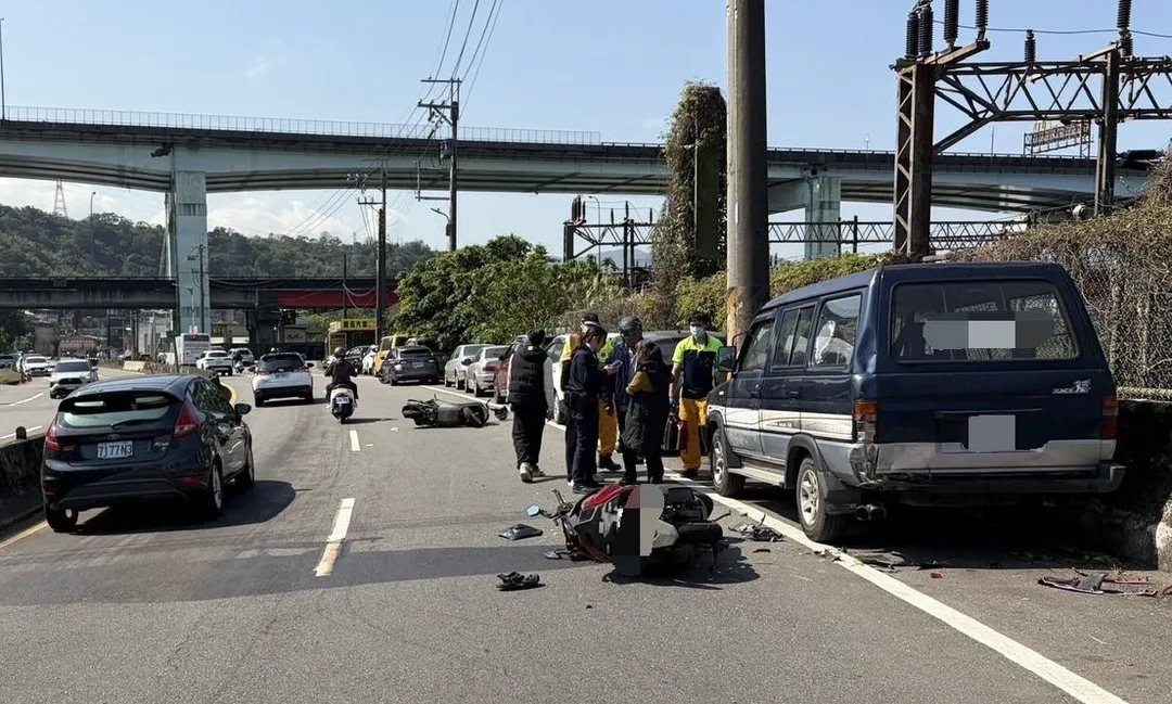 基隆暖暖今日發生一起死亡車禍。(圖/翻攝畫面)
