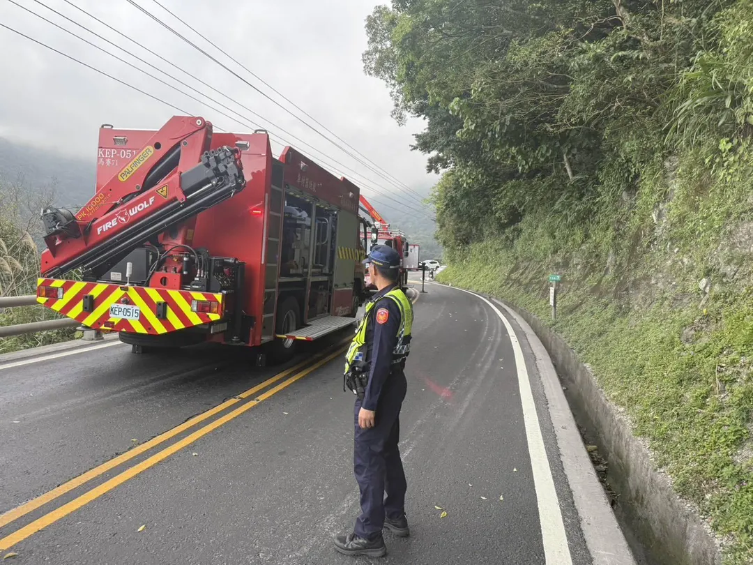 警方趕抵現場處理。(圖/警方提供)