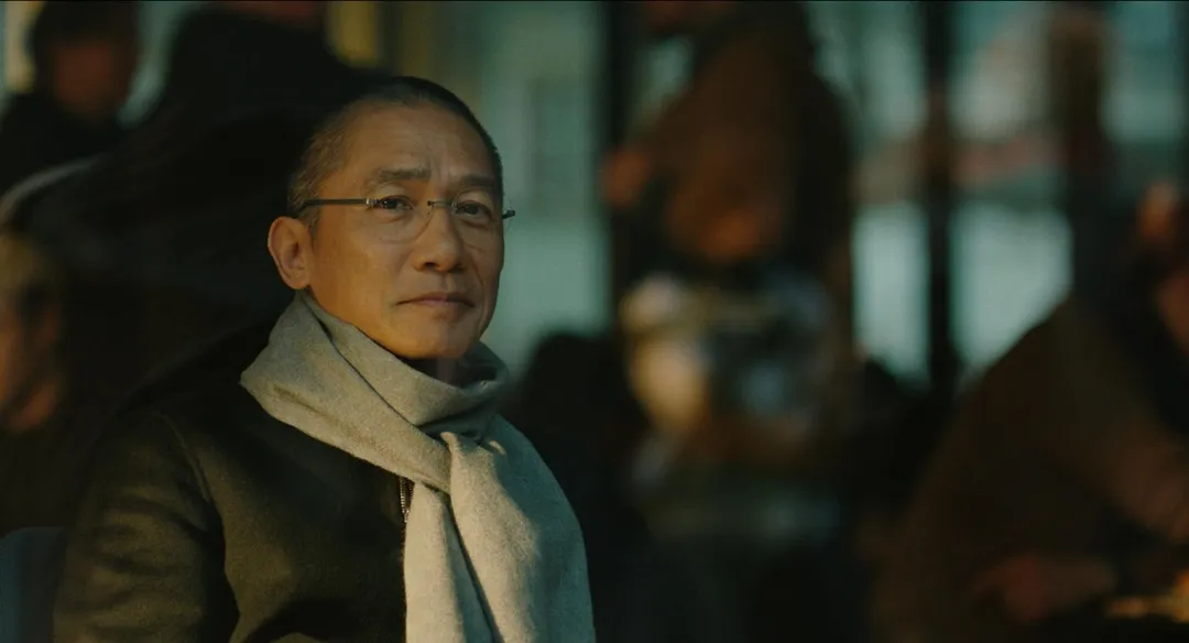 《你是不會當樹嗎》主演金馬影帝梁朝偉和導演伊爾蒂蔻恩伊達一同出席映後。(圖/金馬執委會 提供)