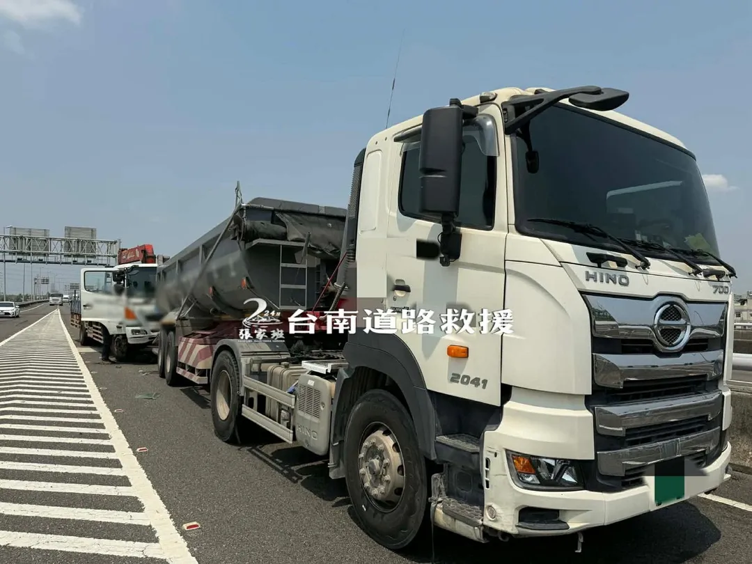 車禍現場畫面。（圖／台南道路救援張家班）