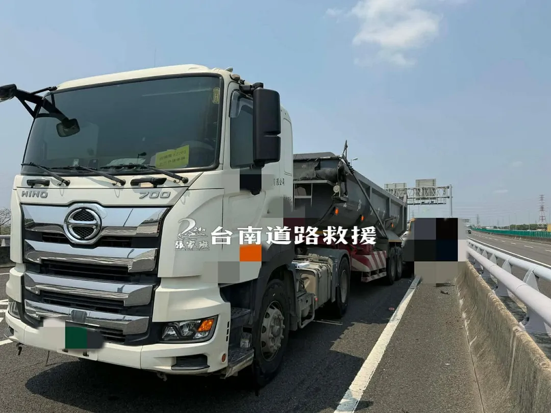車禍現場畫面。（圖／台南道路救援張家班）