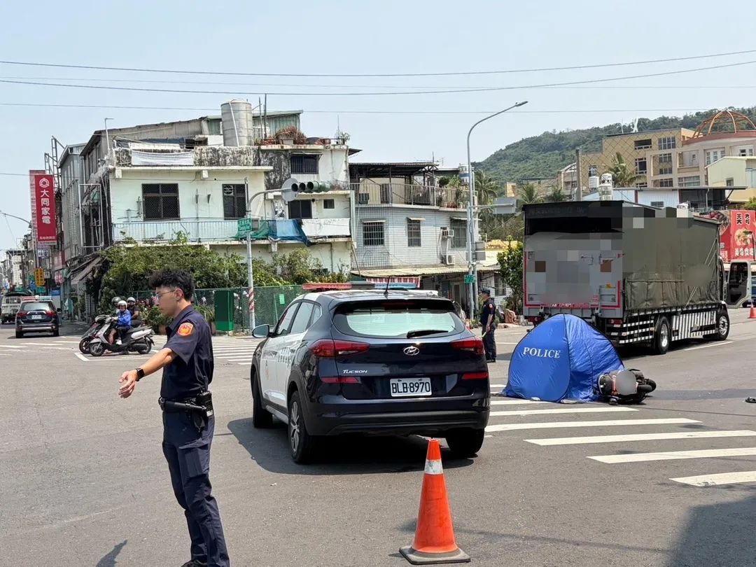車禍現場畫面。（圖／中天新聞）