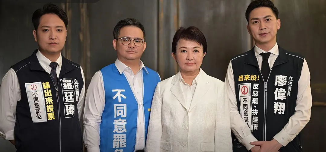 羅廷瑋、黃健豪、盧秀燕、廖偉翔。（圖／黃健豪臉書）