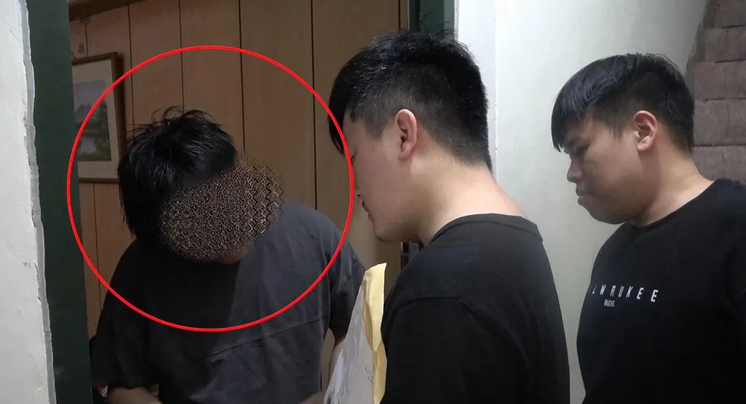 蔡姓主嫌遭警方逮捕。（圖／翻攝畫面）