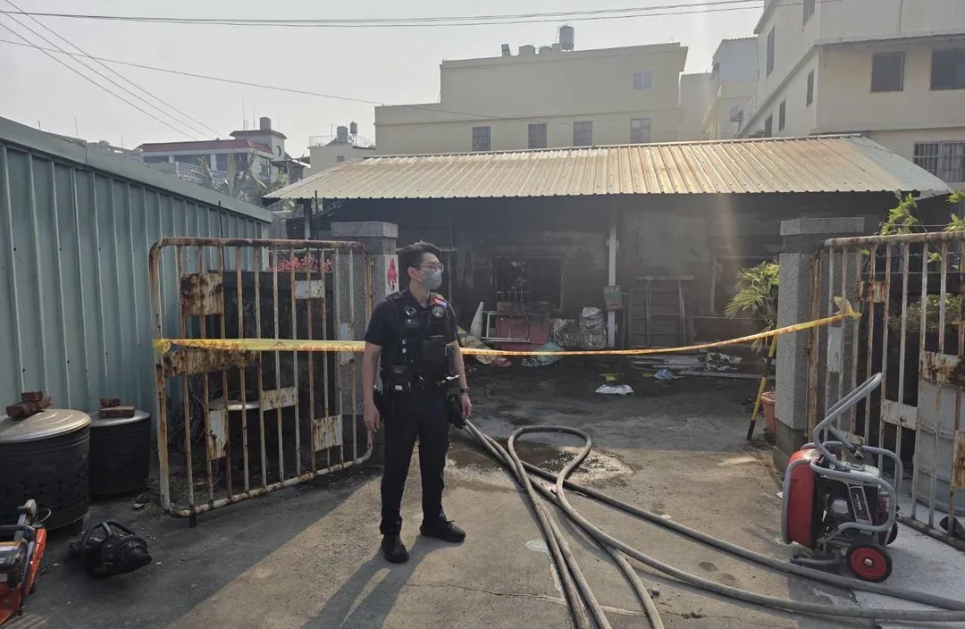 高雄市楠梓區今發生民宅火警1人死亡。（圖／翻攝畫面）