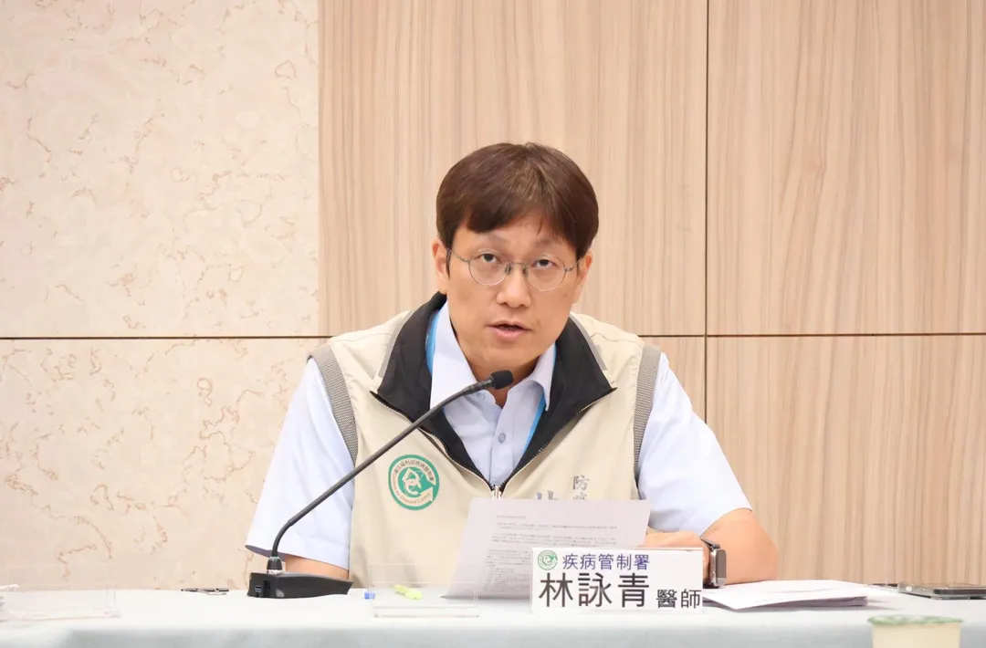 疾管署防疫醫師林詠青指出,即使曾接種疫苗,慢性病及免疫低下族群仍可能因保護力隨時間下降而面臨重症風險。 (圖/疾管署)