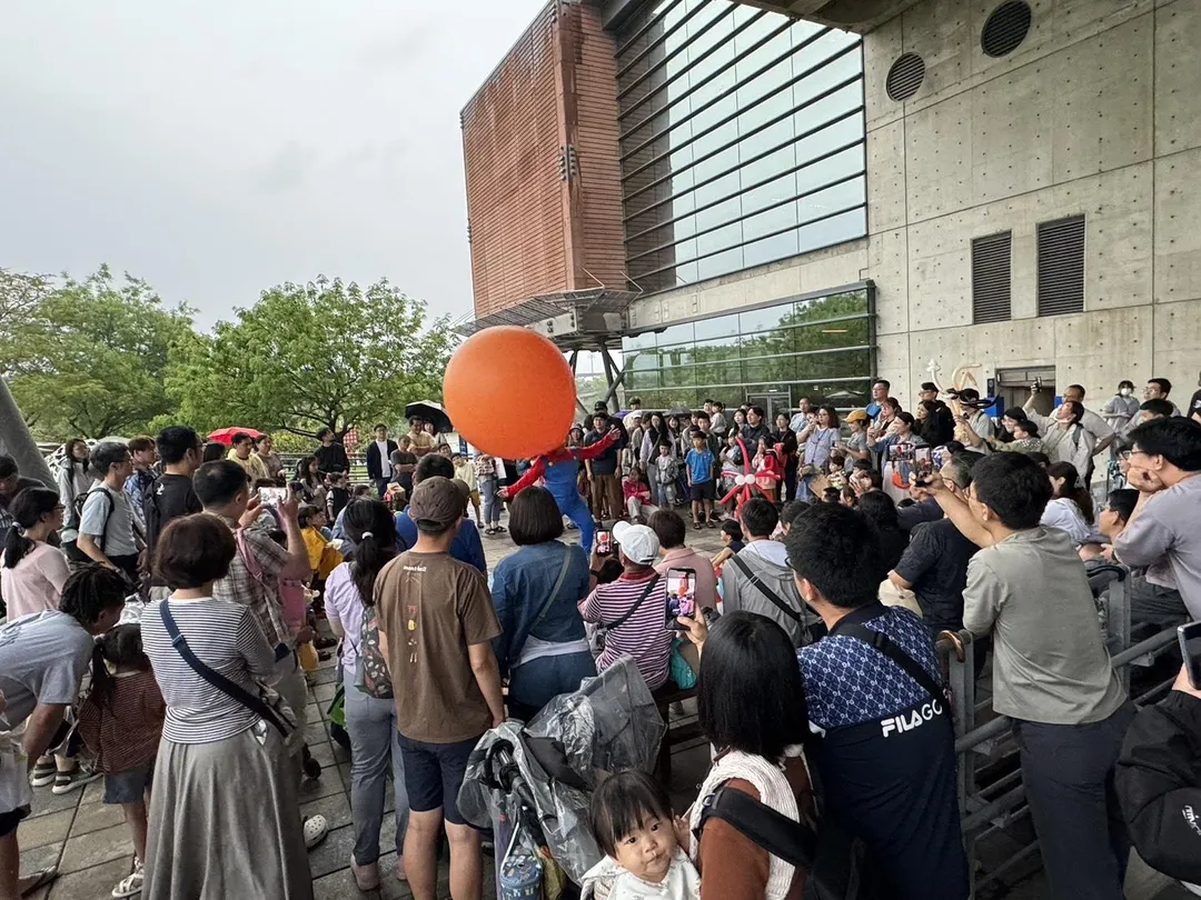 兒童節與清明節4天連假期間,台南市全市景點累計吸引超過169萬人次造訪,其中老街與商圈合計湧入127萬人潮。(圖/台南市政府觀光旅遊局)