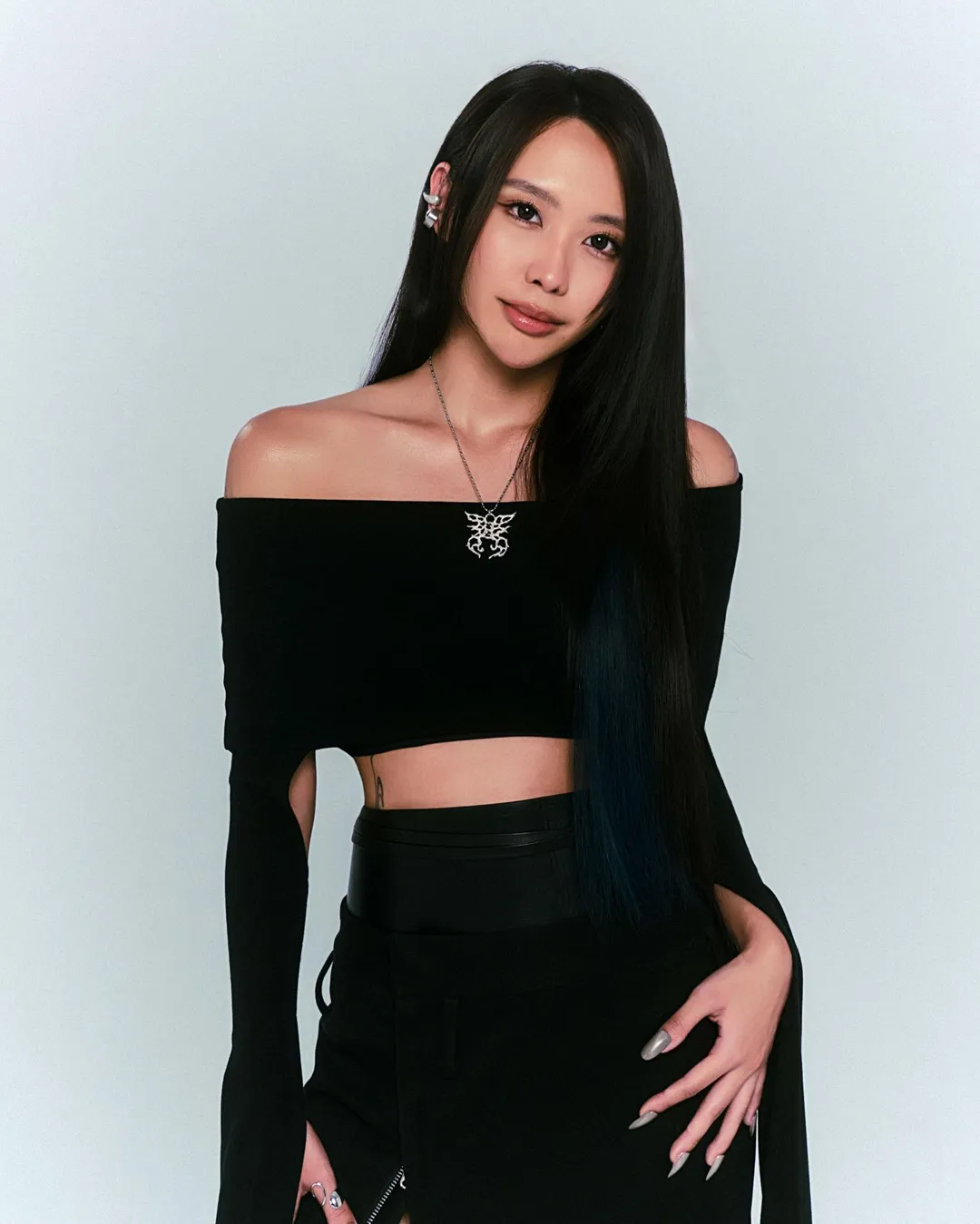 李芷婷談及從2025年低潮期走回來的心境轉變。( 圖/華納音樂 提供 )