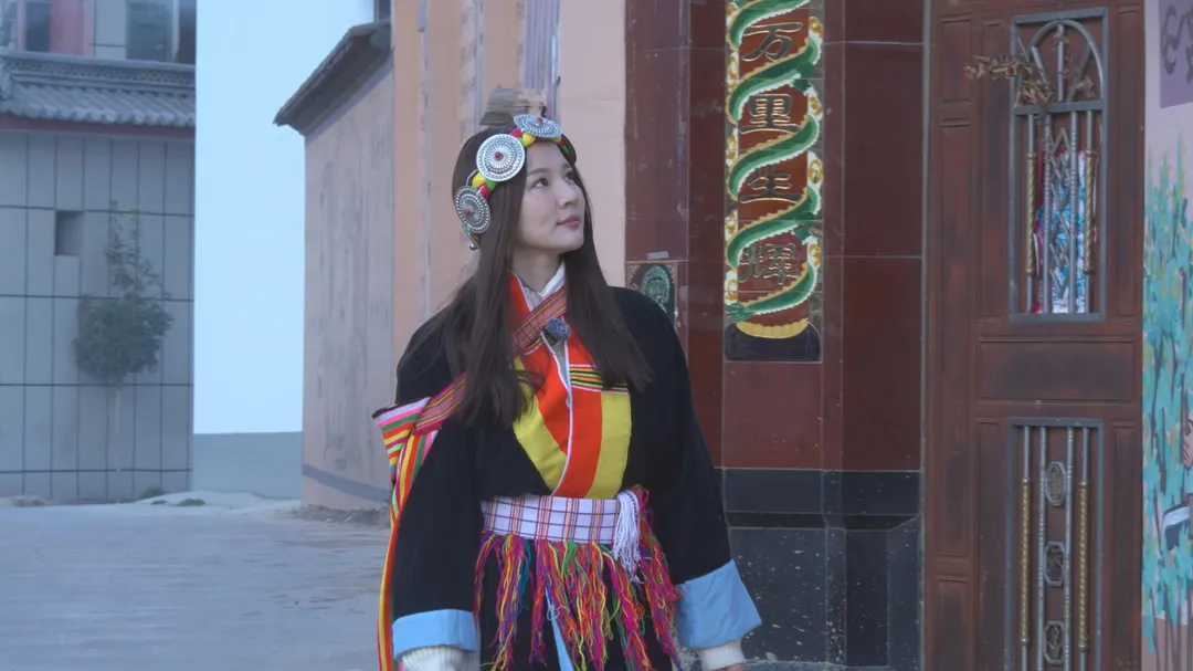林莎隨節目《大陸尋奇》前往雲南的香格里拉出外景。（圖／中視提供）