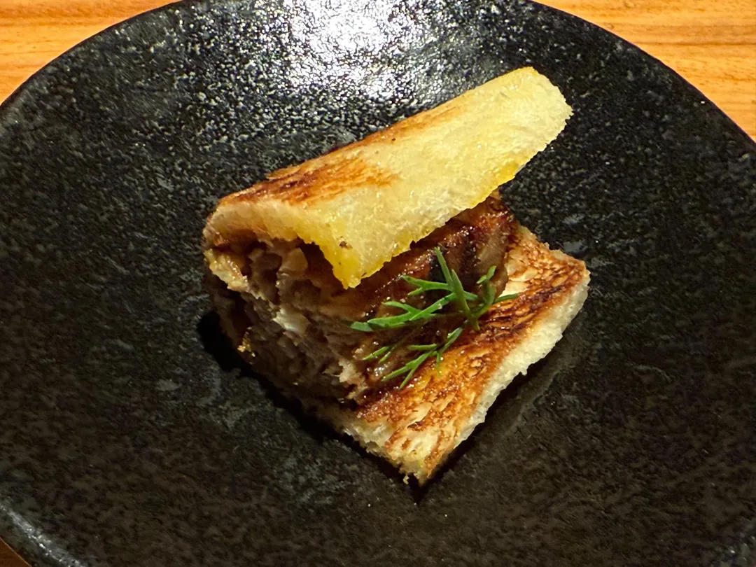 雞肉漢堡。（圖／黃宏輝提供）
