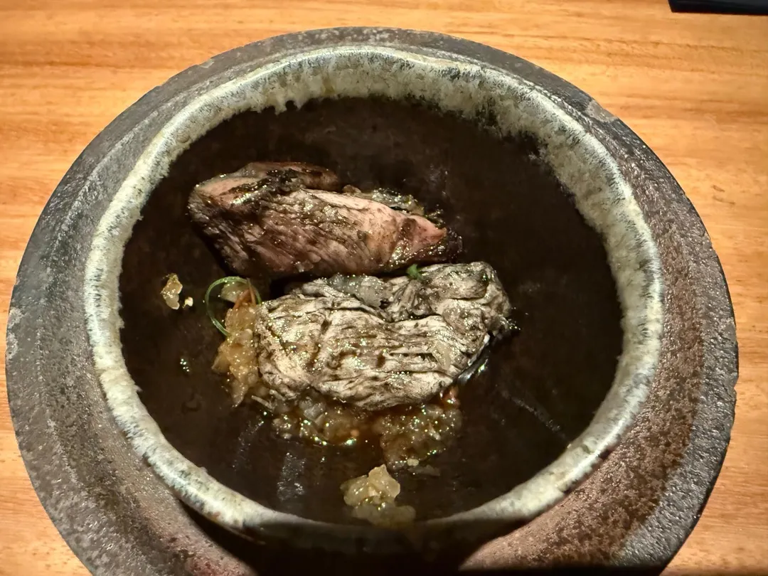 口感質地卻像牛排。（圖／黃宏輝提供）
