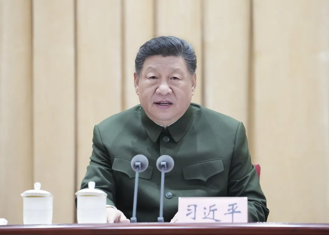 大陸總書記習近平8日進一步要求軍方反貪腐，應「懂法紀、明規矩、知敬畏」。（圖／新華社）