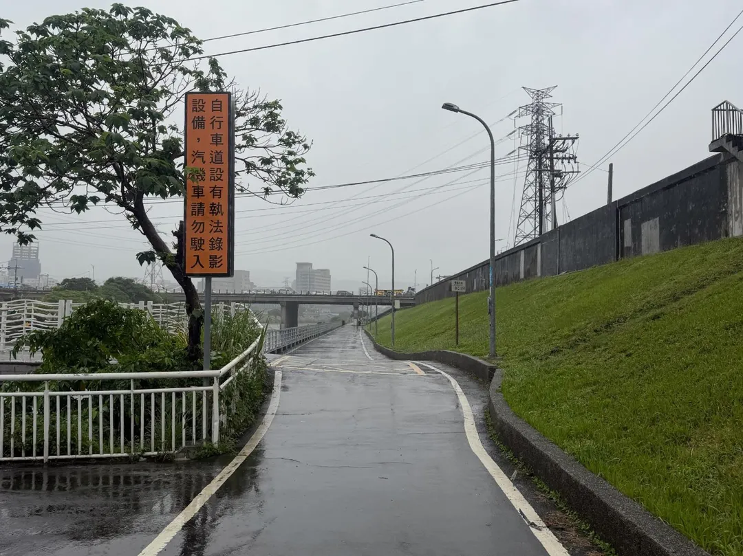 北市河濱公園新增4處科技執法,5月1日起正式上線。(圖/臺北市政府工務局水利工程處)