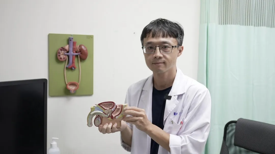 王志仁醫師提醒,若長期出現夜間頻繁排尿,建議及早就醫檢查。(圖/彰化秀傳醫院)