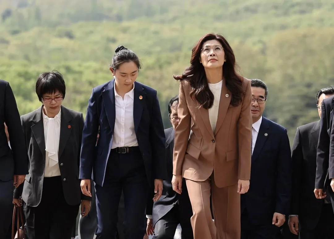 鄭麗文大陸行「陸第一女保鑣」貼身護航。（資料照／新華社）
