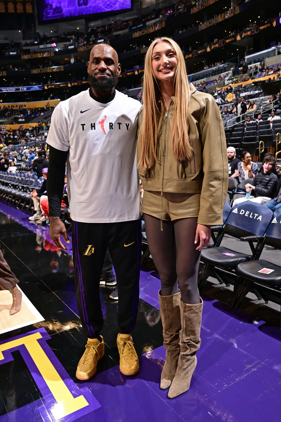 布林克和詹姆斯合照。（圖／翻攝自NBA官方X）