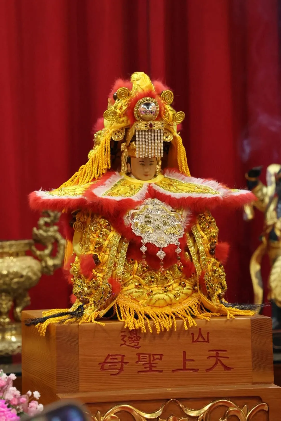 山邊媽祖的神衣是自己決定的。（圖／翻攝自山邊媽祖宮 臉書）