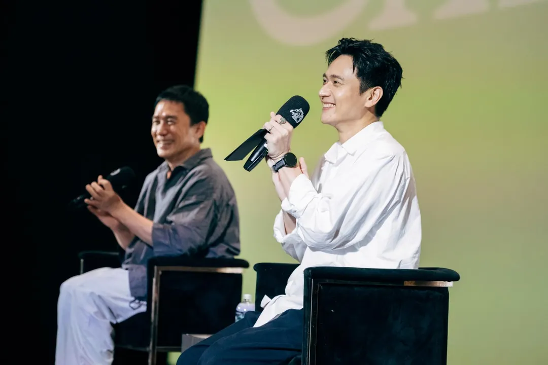 劉冠廷一開場就緊張笑說，因為梁朝偉太傳奇了，自己就好像拿到神燈的人。（圖／金馬執委會 提供）