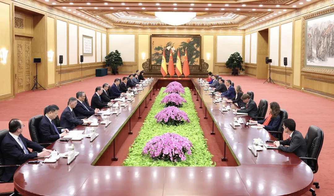 大陸國家主席習近平在北京會見到訪的西班牙總理桑切斯。（圖／《新華社》）