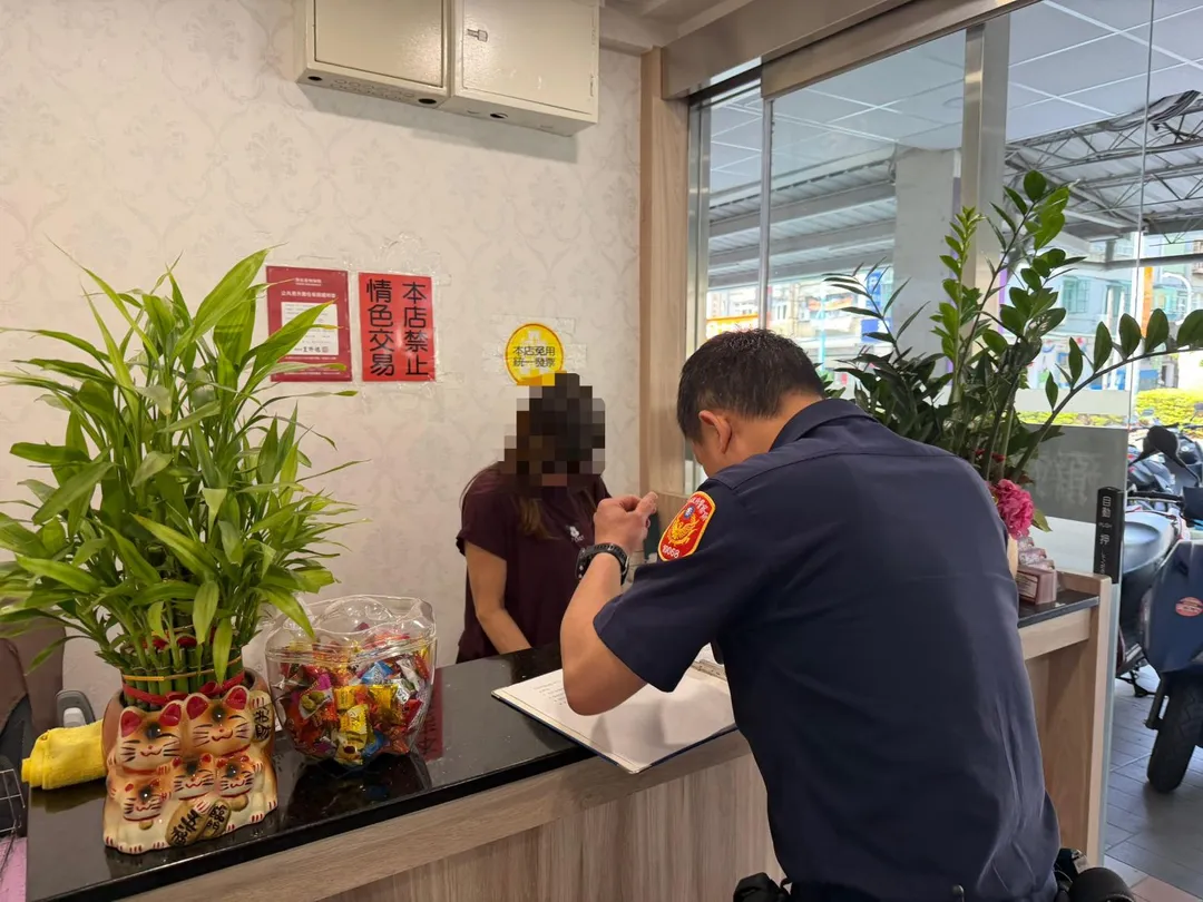 警方執法畫面。（圖／翻攝畫面）