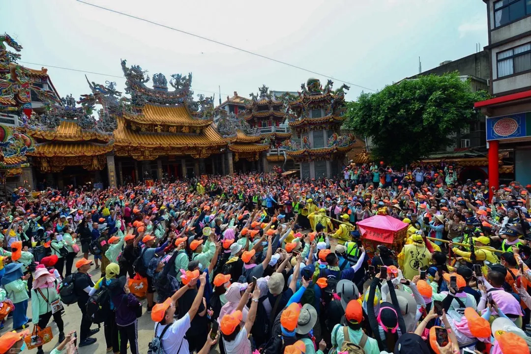 交通部中央氣象署宣布，將於4月17日大甲媽祖遶境進香活動中，連續第14年與台中大甲鎮瀾宮合作，在9天8夜的進香期間全程提供氣象服務。（圖／大甲鎮瀾宮提供）