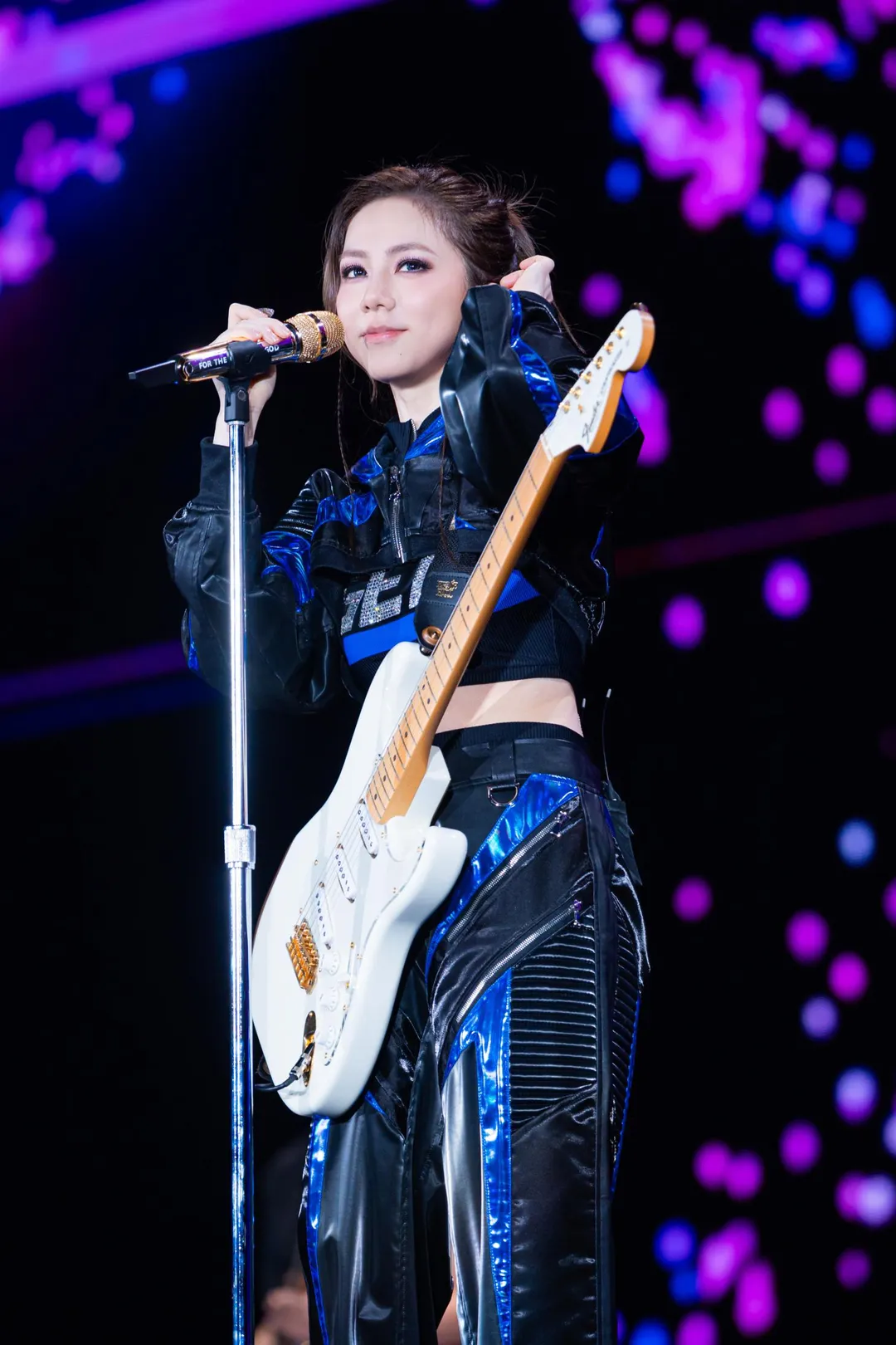 鄧紫棋演唱多首經典歌曲,讓台北大巨蛋彷彿變成巨型KTV。(圖/ Live Nation Taiwan 提供)
