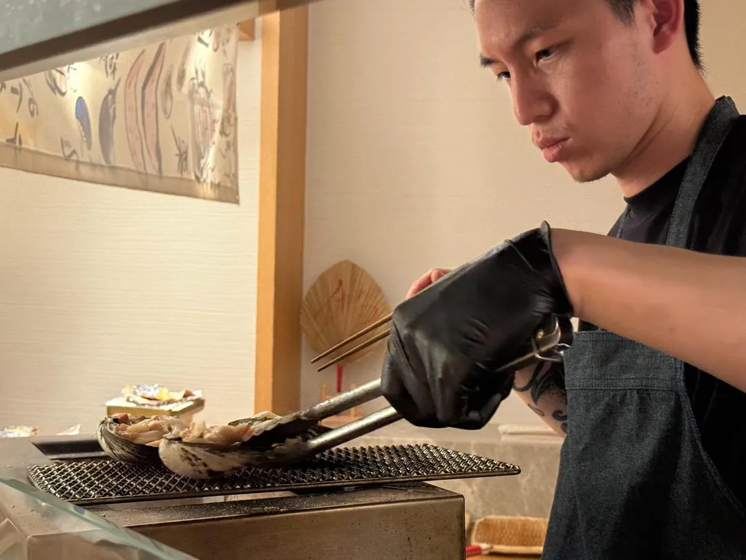 烤北寄貝。（圖／黃宏輝提供）