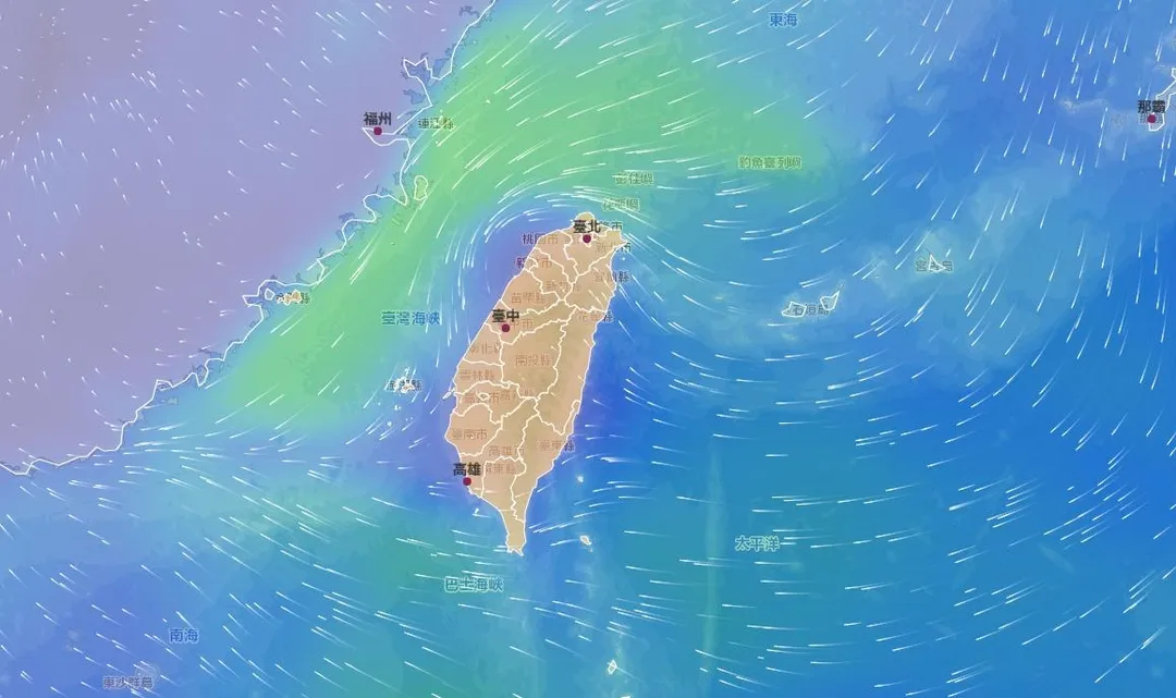 中央氣象署於21日下午4時 31 分發布陸上強風特報（黃色燈號），受到偏東風及隨後增強的西南風影響，全台多地將出現 8 級以上強陣風。（圖／氣象署）