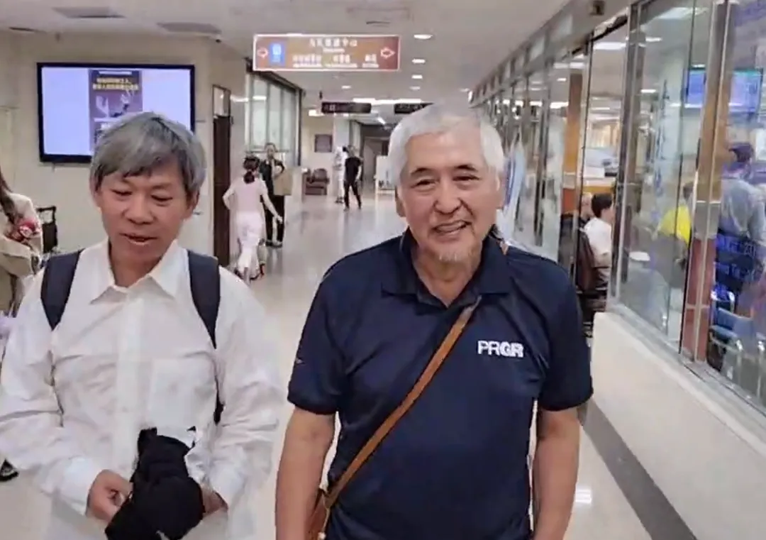 柯一正在庭後表示，對方在前1、2個月常停車在他家門口，有次停了三天，讓他無法出入，所以自己才會氣憤砸車。（圖／翻攝畫面）