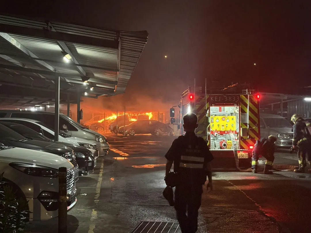 新北市土城區延吉街一處停車場發生火警。(圖/警方提供,下同)