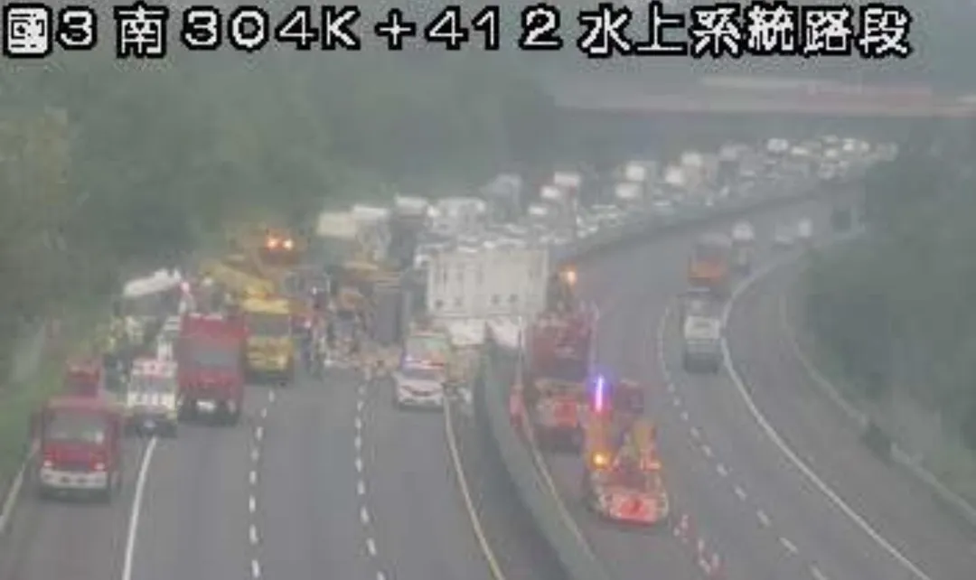 國道3號水上段發生重大車禍。（圖／翻攝自國道公路即時網）