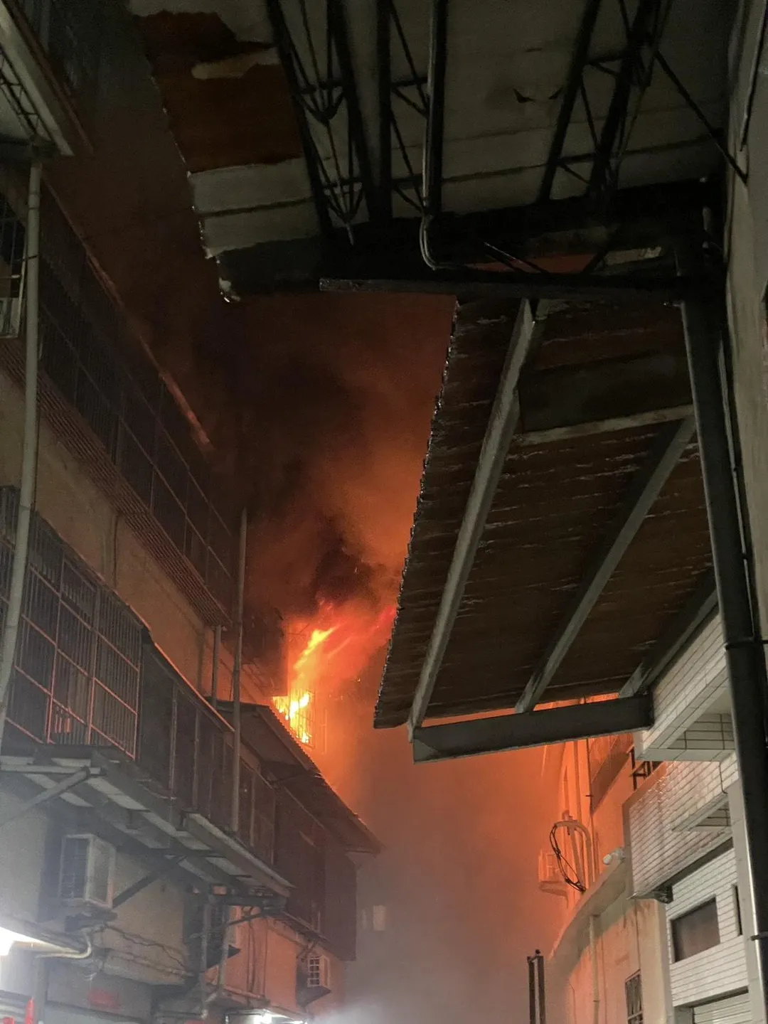 沙鹿火警。（圖／翻攝畫面，下同）