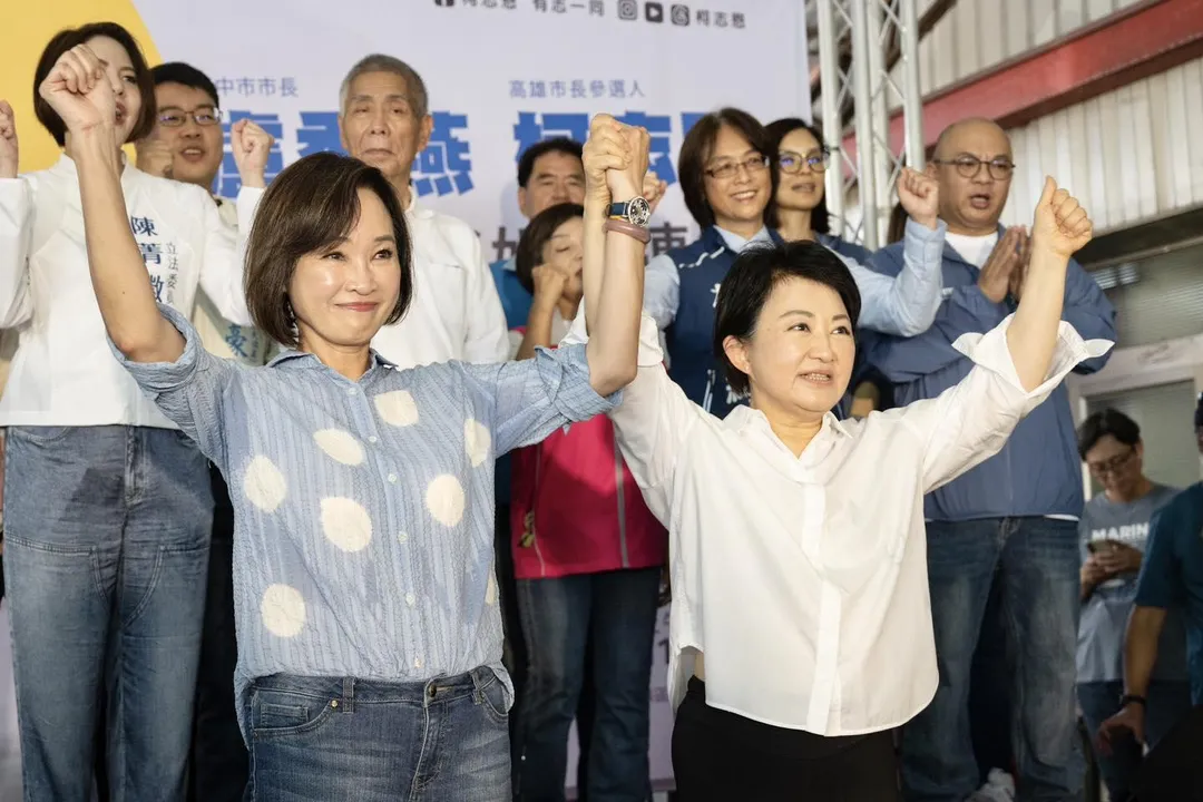 盧秀燕到高雄幫柯志恩站台。(圖/柯志恩臉書)