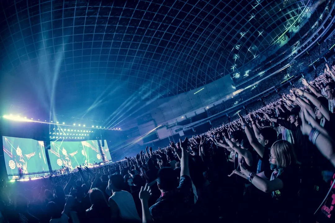 ONE OK ROCK連兩日在臺北大巨蛋開唱，共吸引7萬人到場朝聖。（圖/KKLIVE 提供；Masahiro Yamada 攝）
