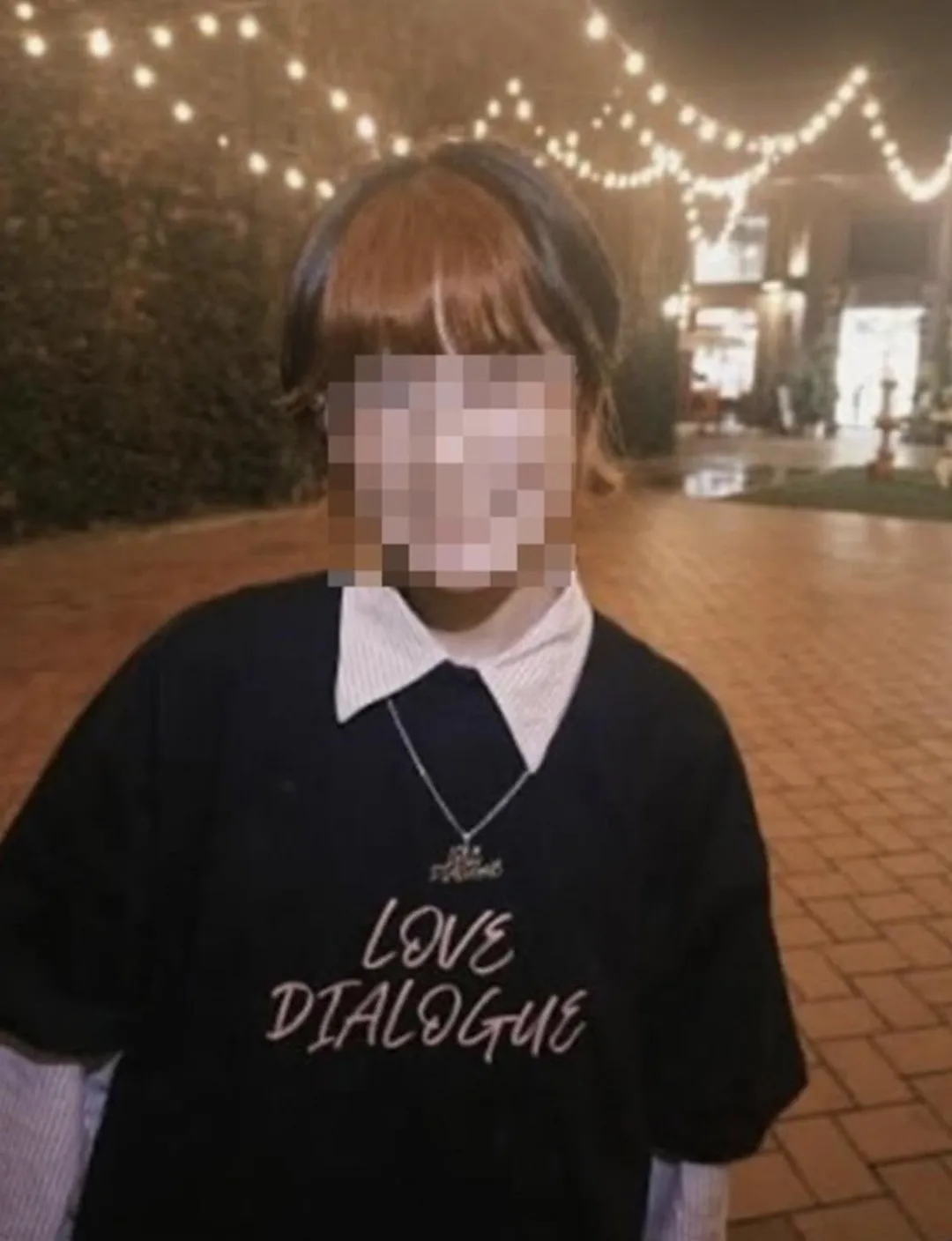 戴姓女大生遭同學爆料仍然正常到校上課，有說有笑。（圖／翻攝自戴女的Threads）