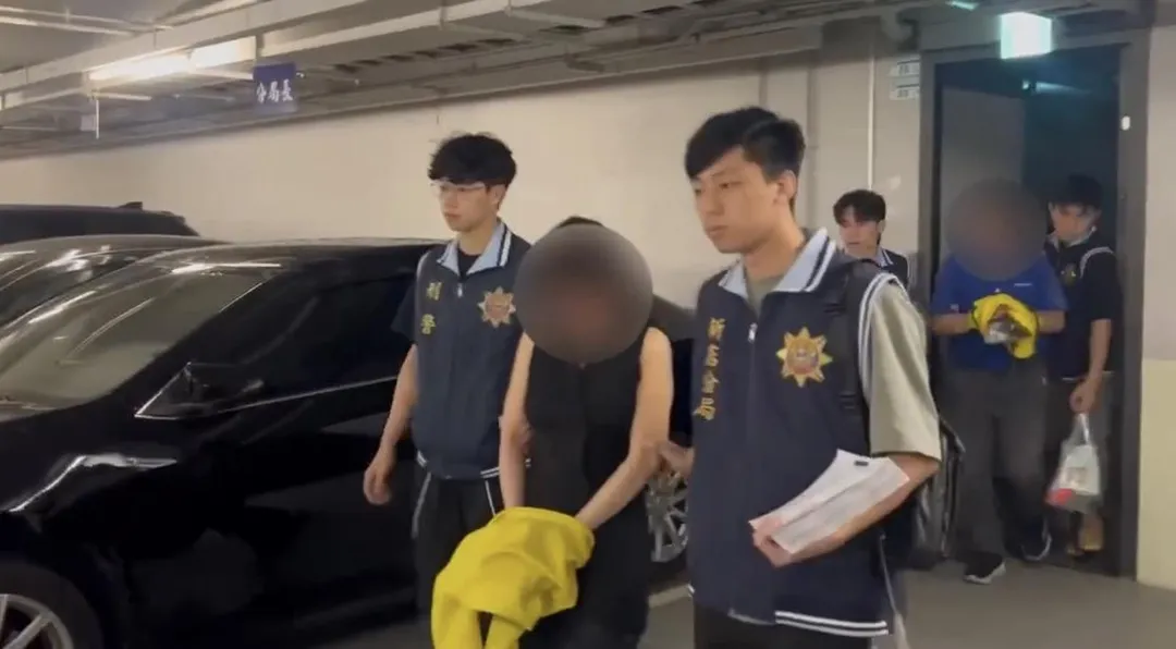 2名主嫌遭依妨害風化等罪嫌送辦。（圖／翻攝畫面）