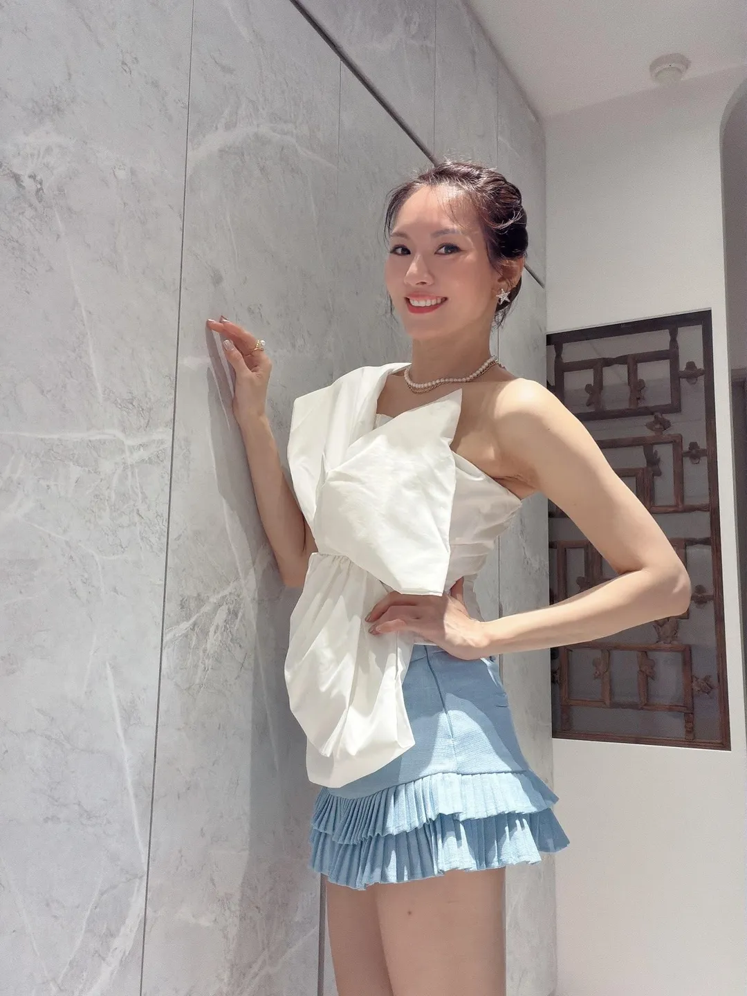 林佳儀分享曾經歷一段極為艱困的時期，靠著身心科的藥物才得以完成演出工作。（圖／翻攝林佳儀 Mira.Nisa Lin臉書）