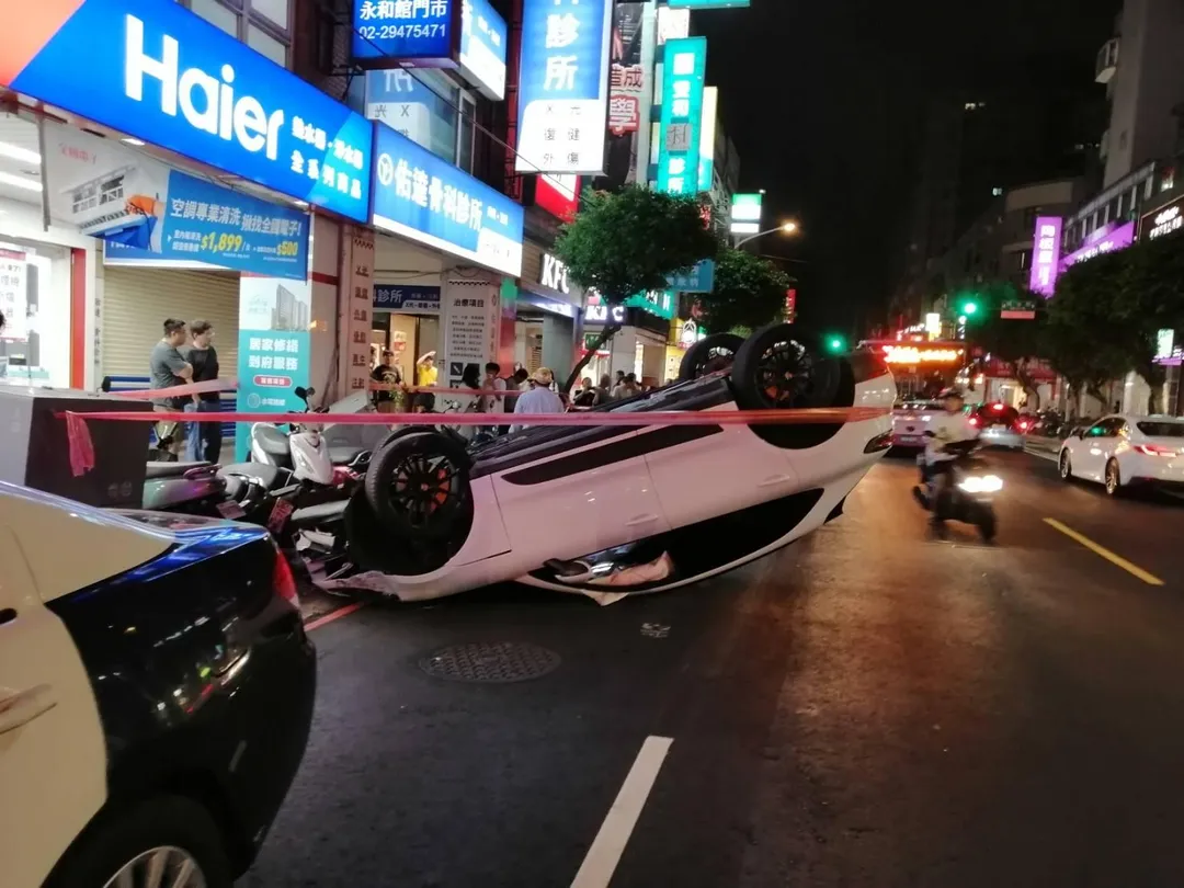 車禍現場。（圖／警方提供）