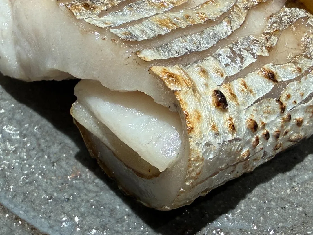 厚身的太刀魚。（圖／黃宏輝提供）