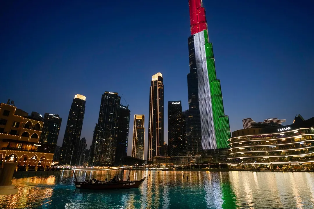 伊朗的襲擊重創阿聯的觀光。圖為杜拜哈里發塔(Burj Khalifa)。(圖/美聯社)