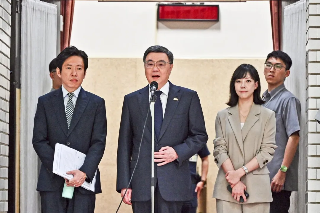 卓榮泰受訪。(示意圖/行政院提供)