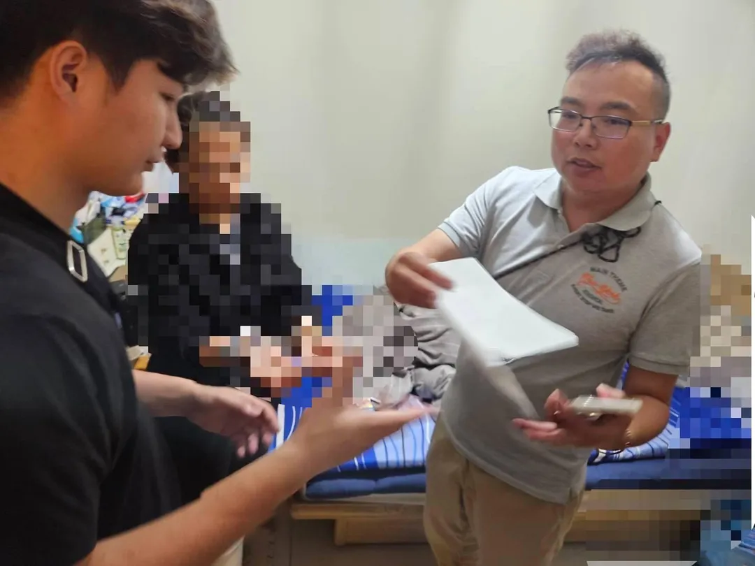 警方逮捕蔡女。(圖/警方提供)