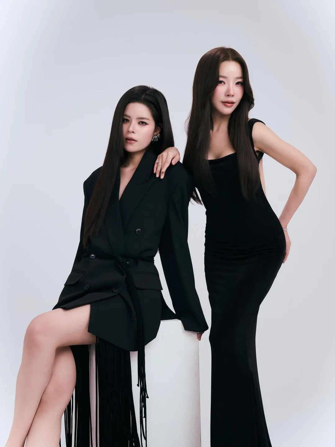Fay（左）與May（右）都是學霸，形象佳擄獲不少粉絲的心。（圖／Flux沐璨國際提供）